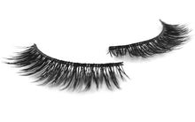 Load image into Gallery viewer, Natalie (10) pairs per box - Model 21 Eyelashes - Model 21 Lashes

